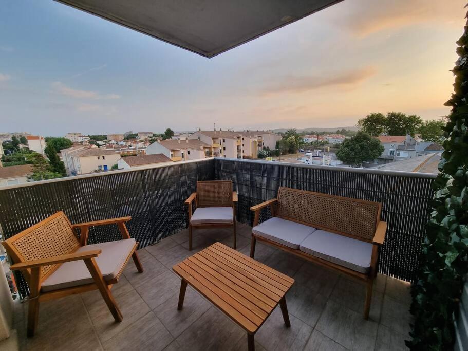 Ensoleille, Wifi-clim-gare-terrasse Appartement *